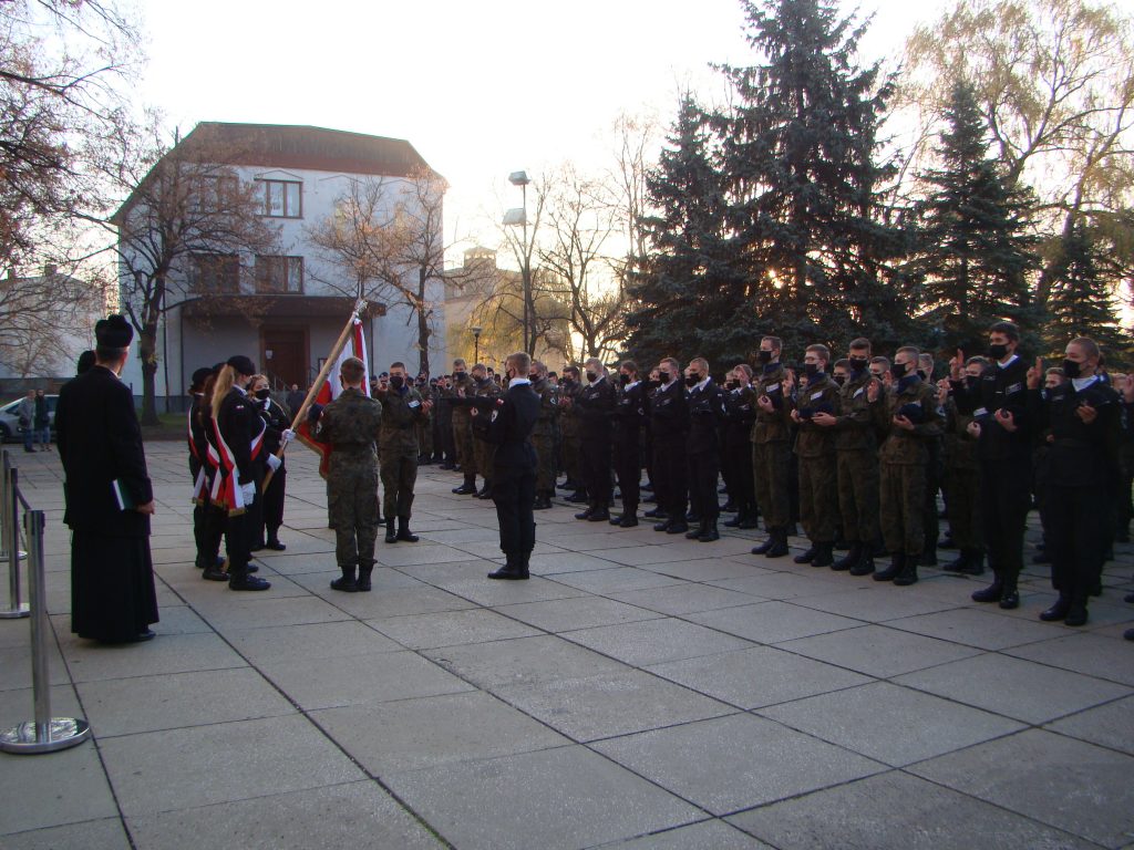 Obchody Dnia Niepodległości. Dekoracja.